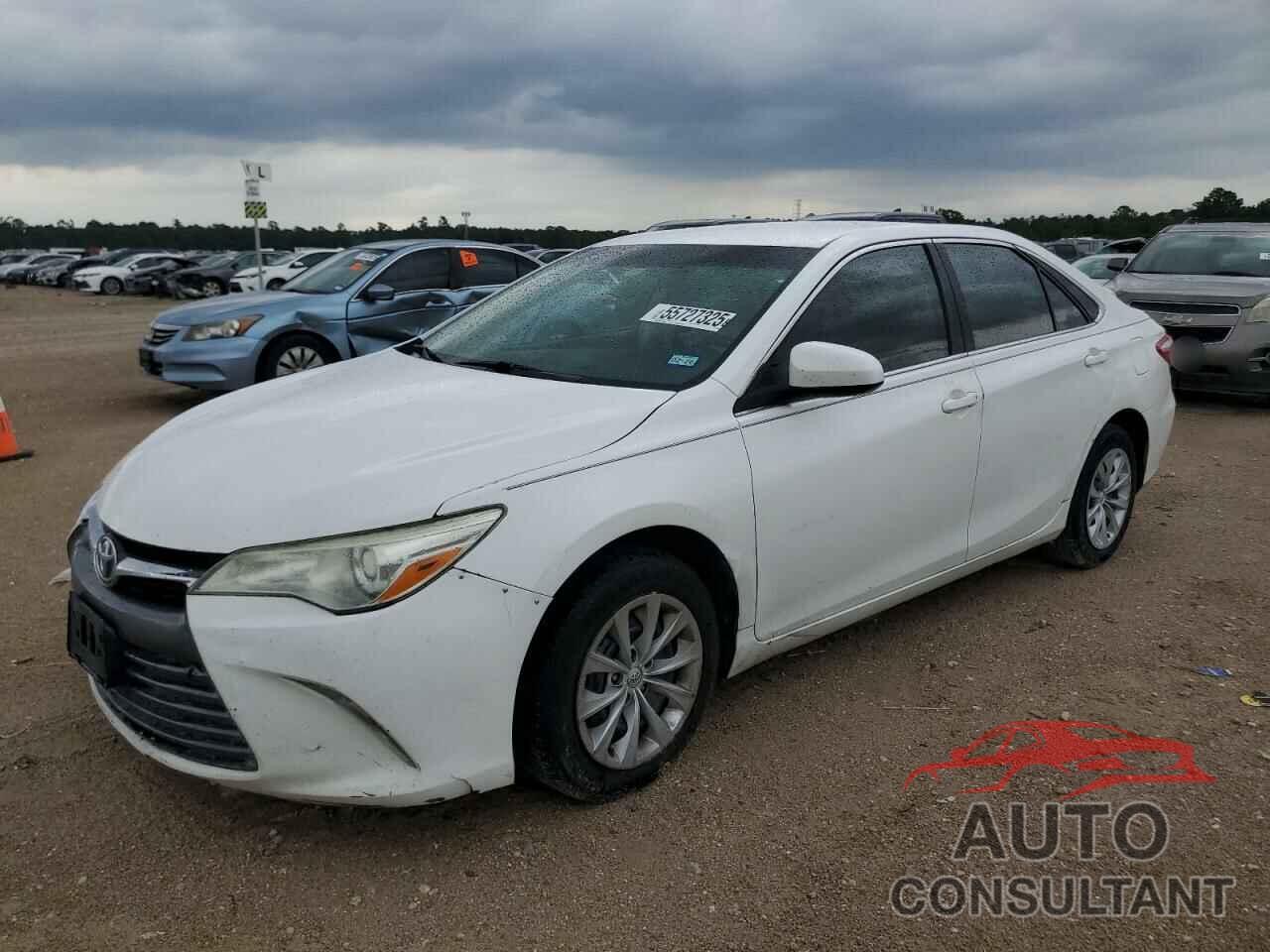 TOYOTA CAMRY 2016 - 4T4BF1FK2GR546793