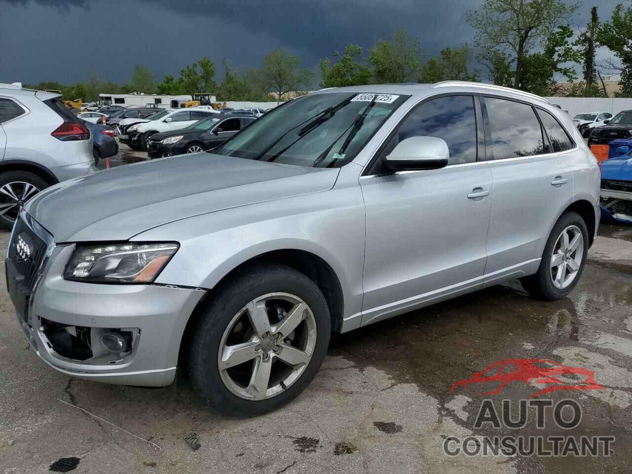 AUDI Q5 2011 - WA1LFAFP8BA025063