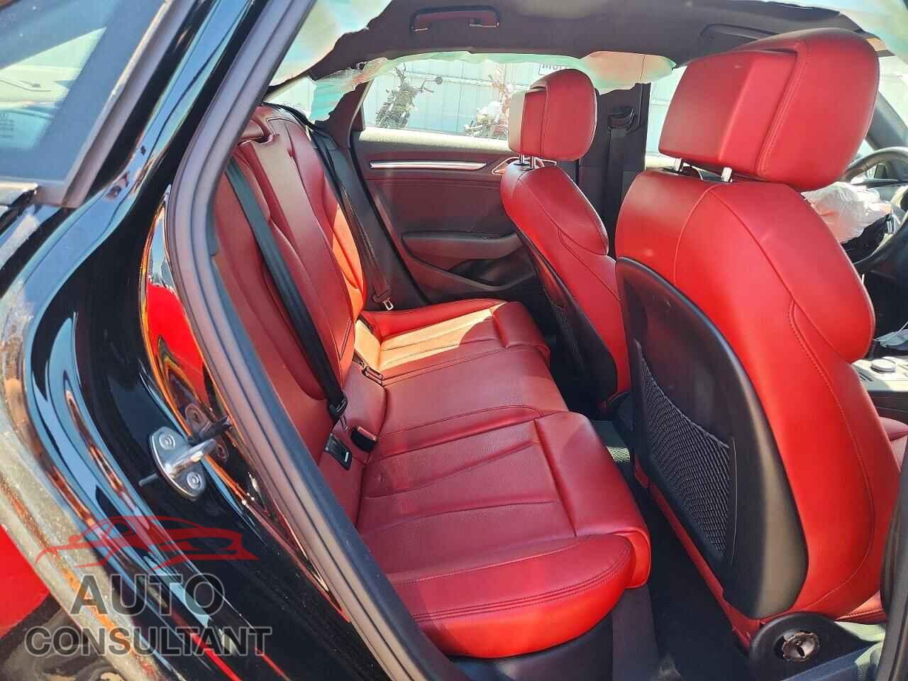 AUDI A3 2020 - WAUBEGFF8LA105475