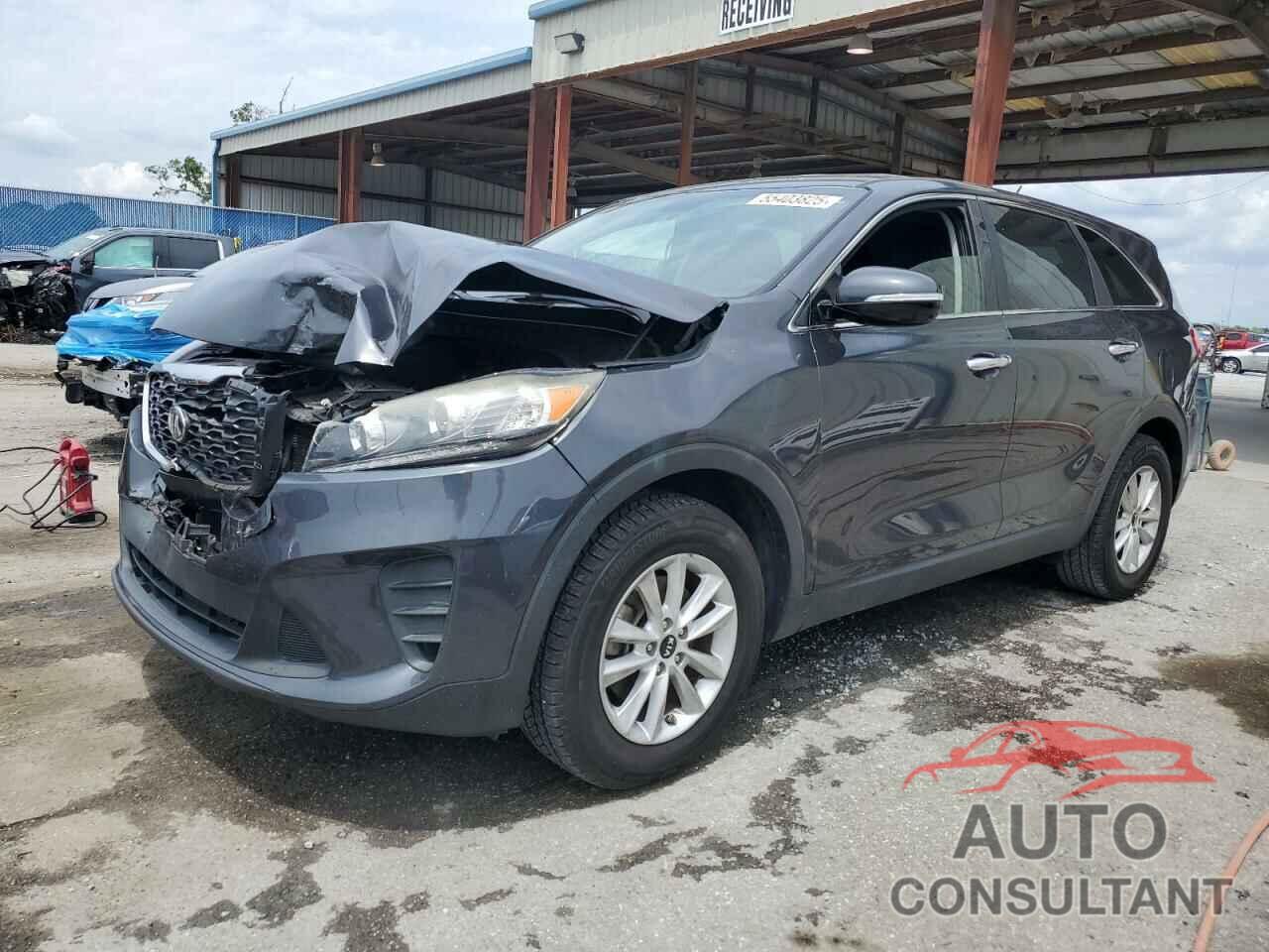 KIA SORENTO 2019 - 5XYPG4A51KG485628