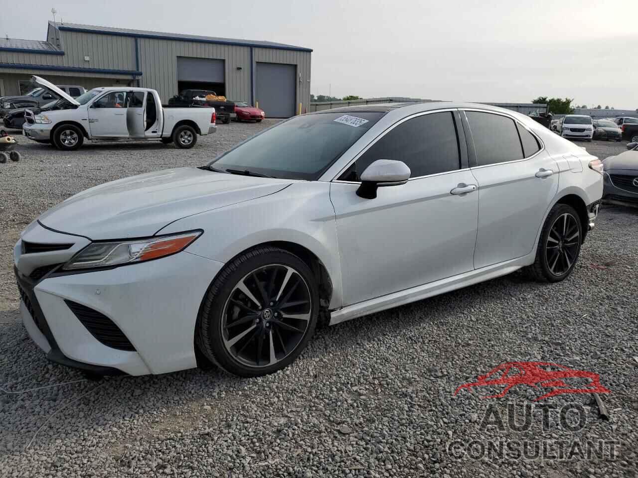 TOYOTA CAMRY 2018 - 4T1BZ1HK9JU506524
