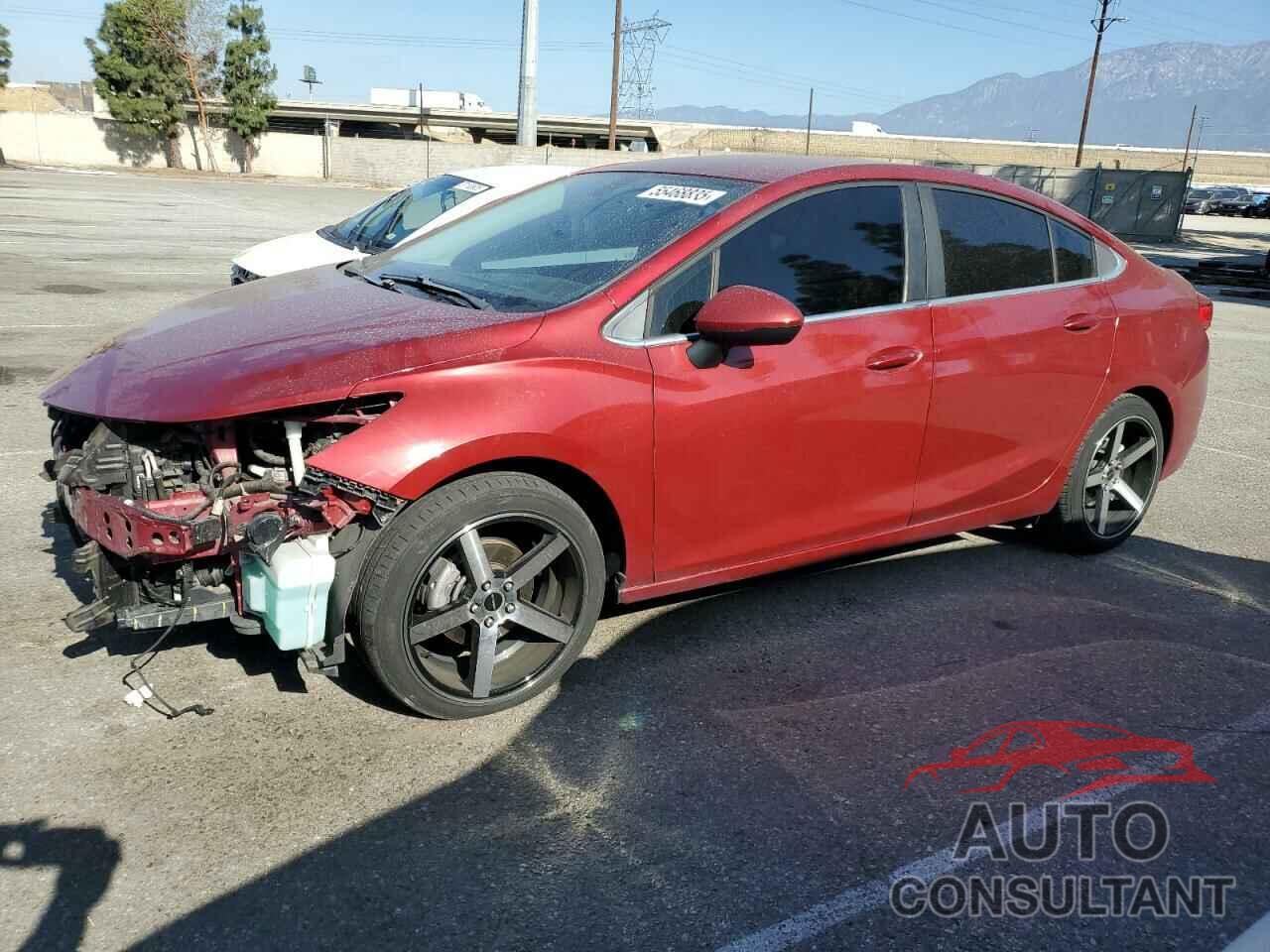 CHEVROLET CRUZE 2018 - 1G1BE5SM9J7170091