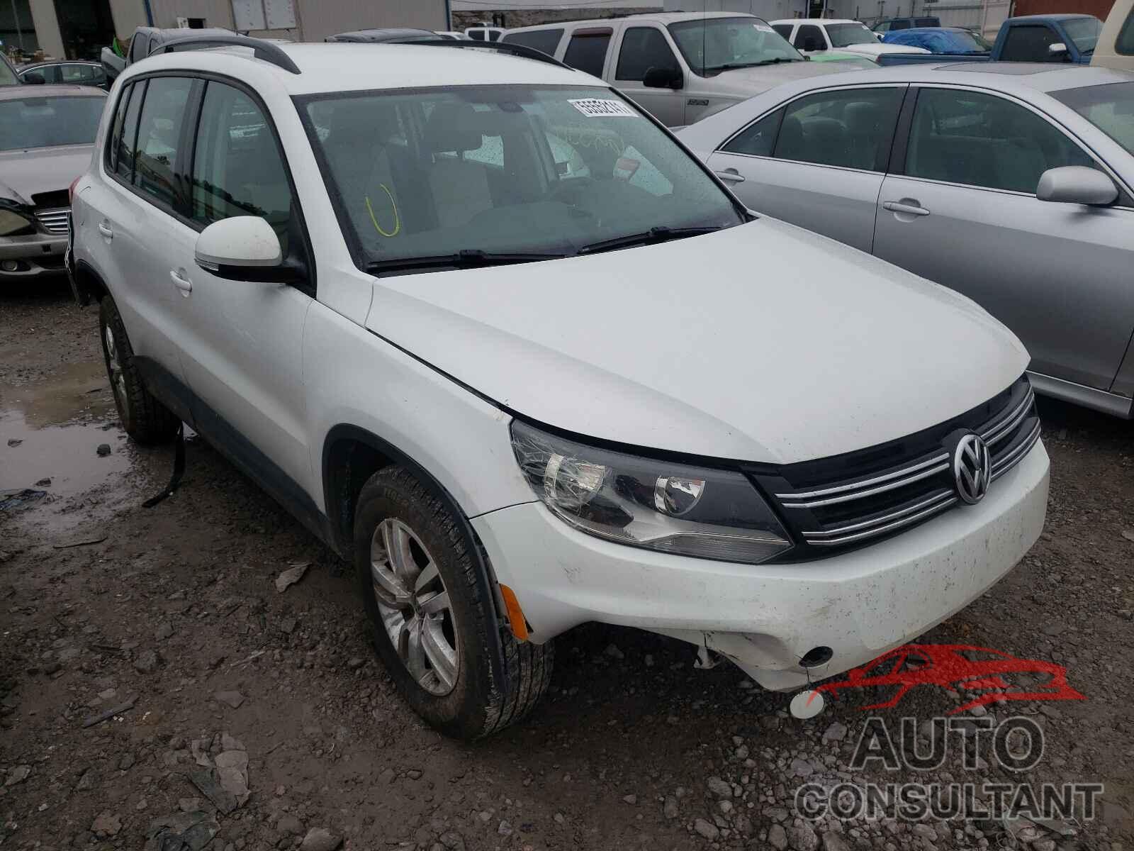 VOLKSWAGEN TIGUAN 2017 - WVGAV7AX4HK004865