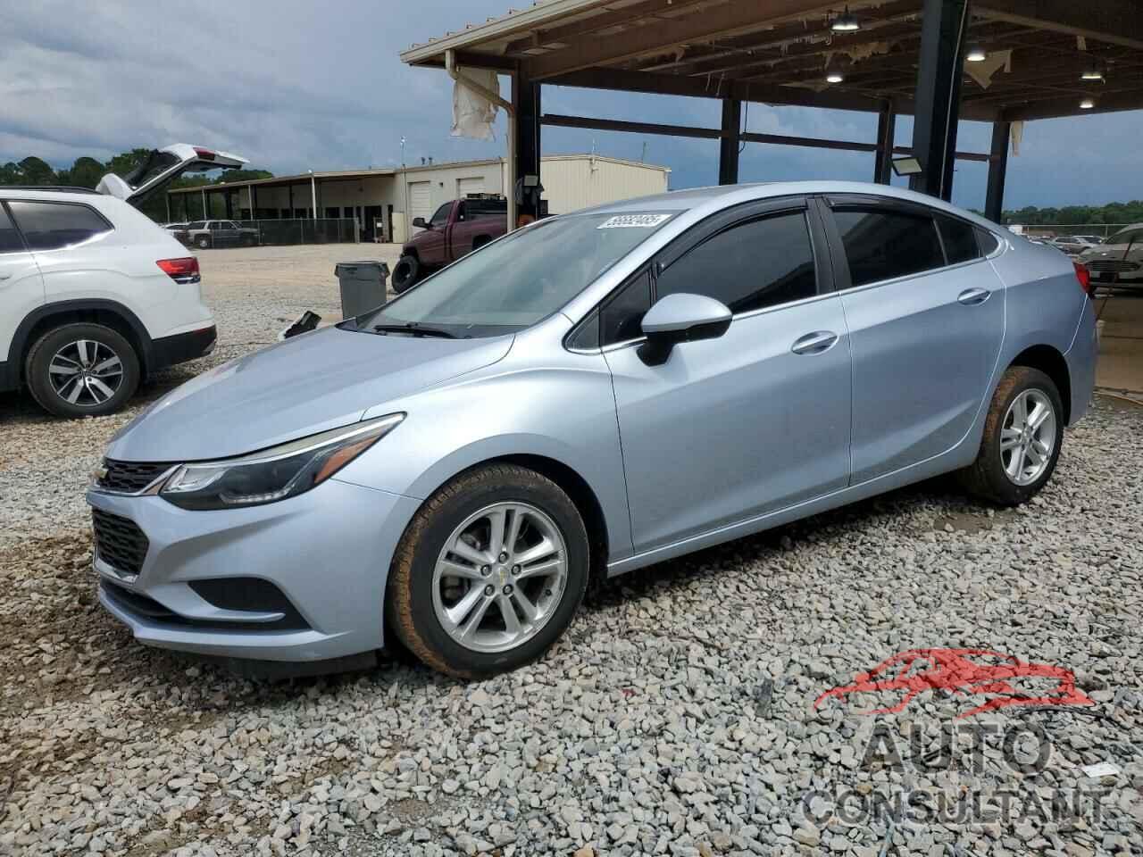 CHEVROLET CRUZE 2017 - 1G1BE5SM7H7171332