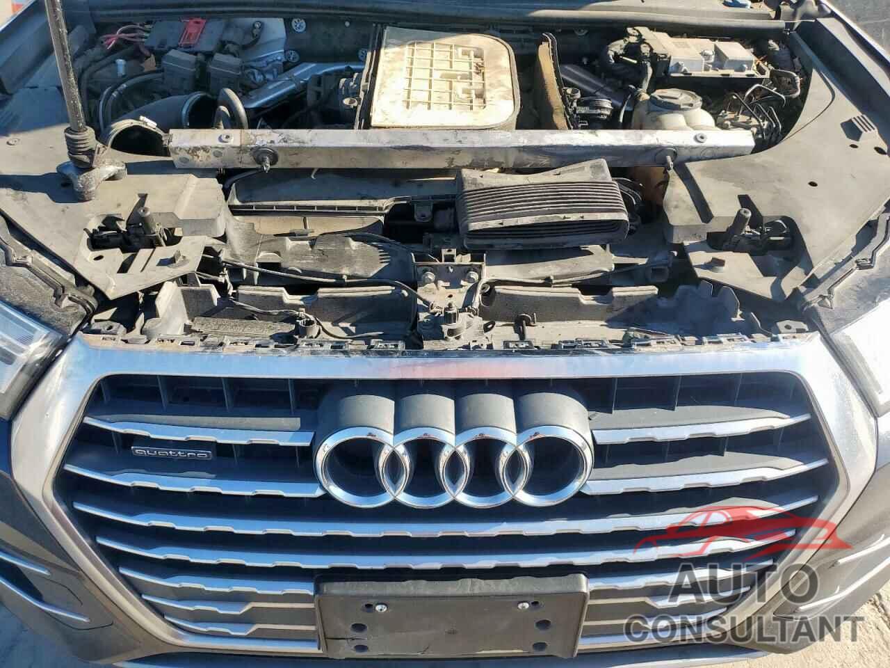 AUDI Q7 2018 - WA1LAAF72JD025328
