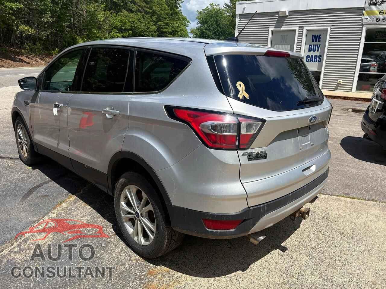 FORD ESCAPE 2017 - 1FMCU9G97HUB66882
