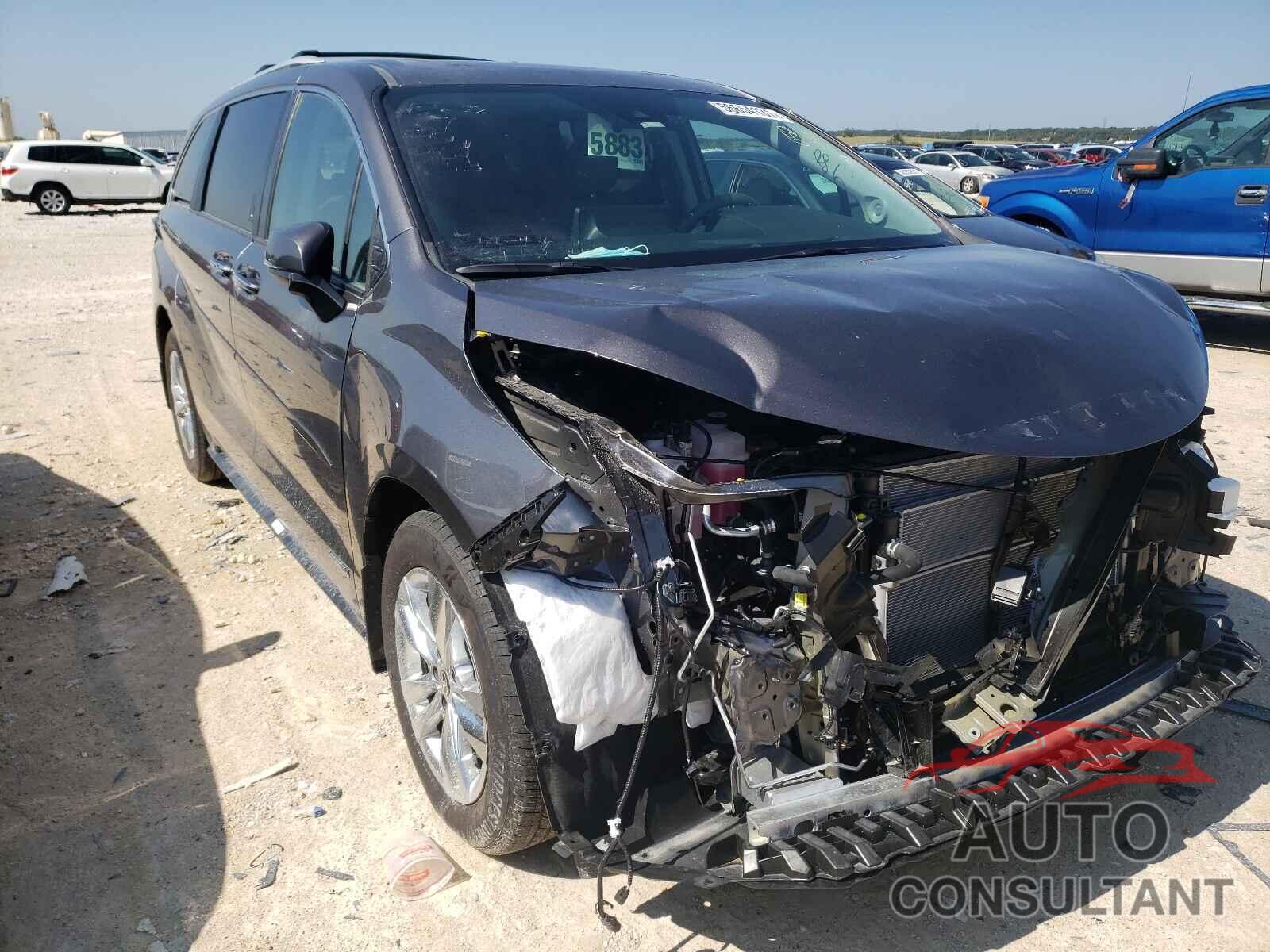 TOYOTA SIENNA 2021 - 5TDZRKEC1MS052980