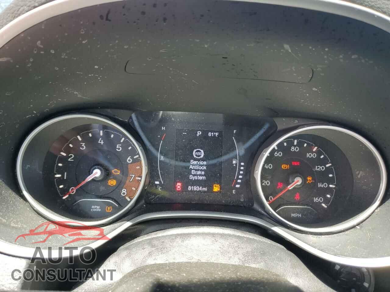 JEEP COMPASS 2019 - 3C4NJDBB8KT828165