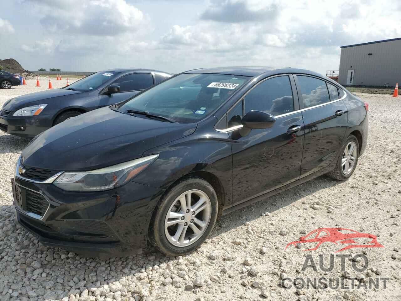 CHEVROLET CRUZE 2018 - 1G1BE5SM4J7125513