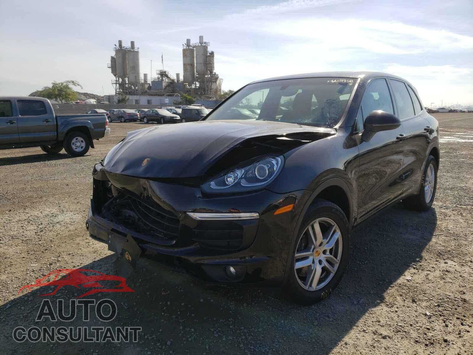 PORSCHE CAYENNE 2016 - WP1AA2A29GKA09032