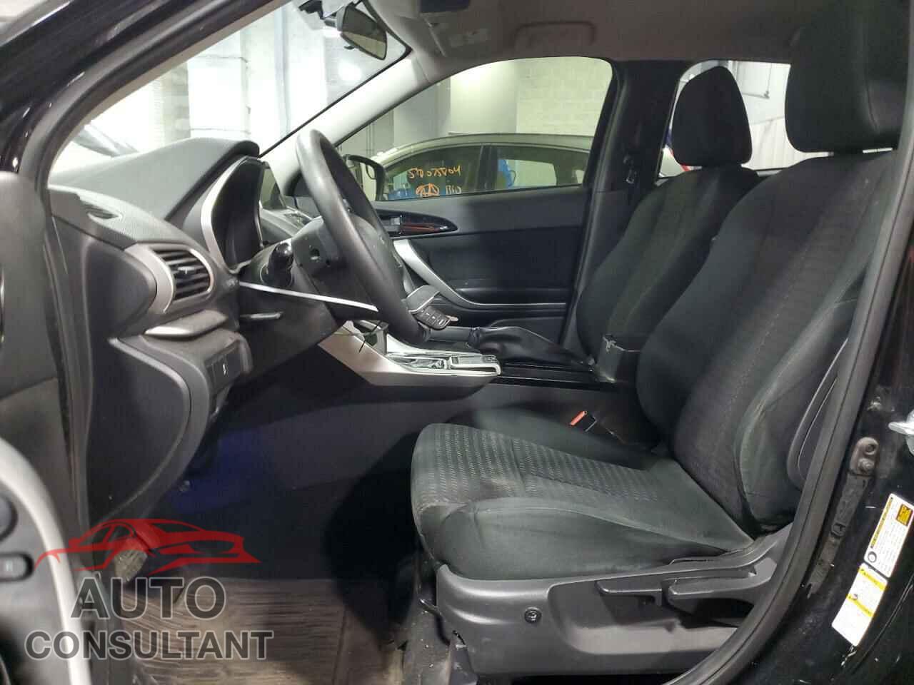 MITSUBISHI ECLIPSE 2018 - JA4AT4AA7JZ047169