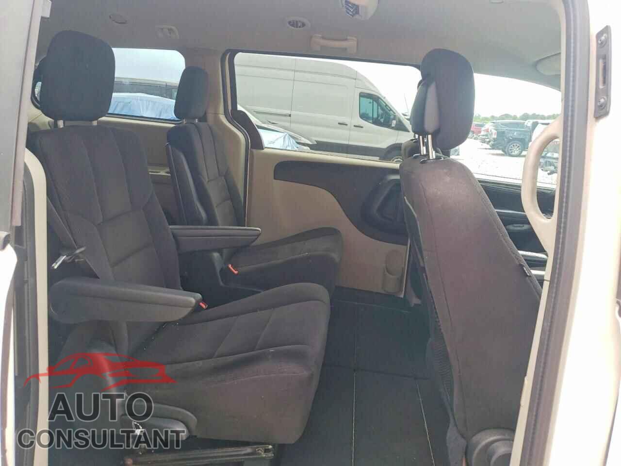 DODGE CARAVAN 2011 - 2D4RN3DG0BR637581