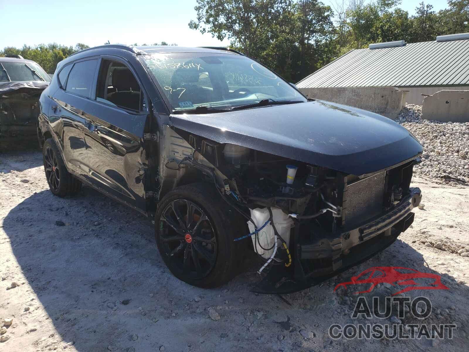 HYUNDAI TUCSON 2017 - KM8J3CA20HU511625
