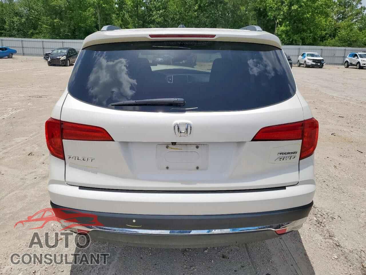 HONDA PILOT 2017 - 5FNYF6H90HB044455