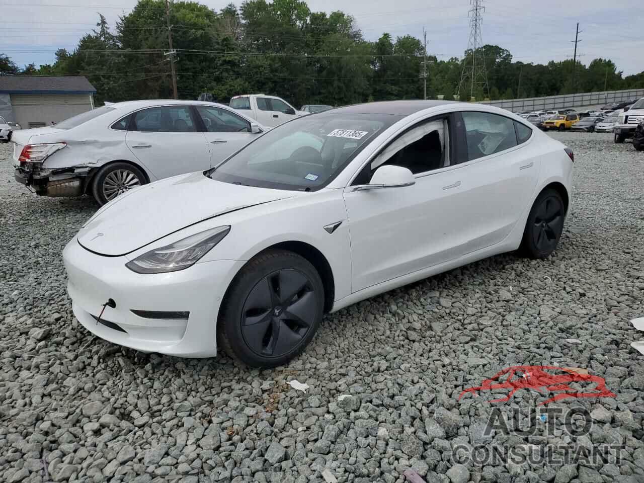TESLA MODEL 3 2018 - 5YJ3E1EA5JF032709