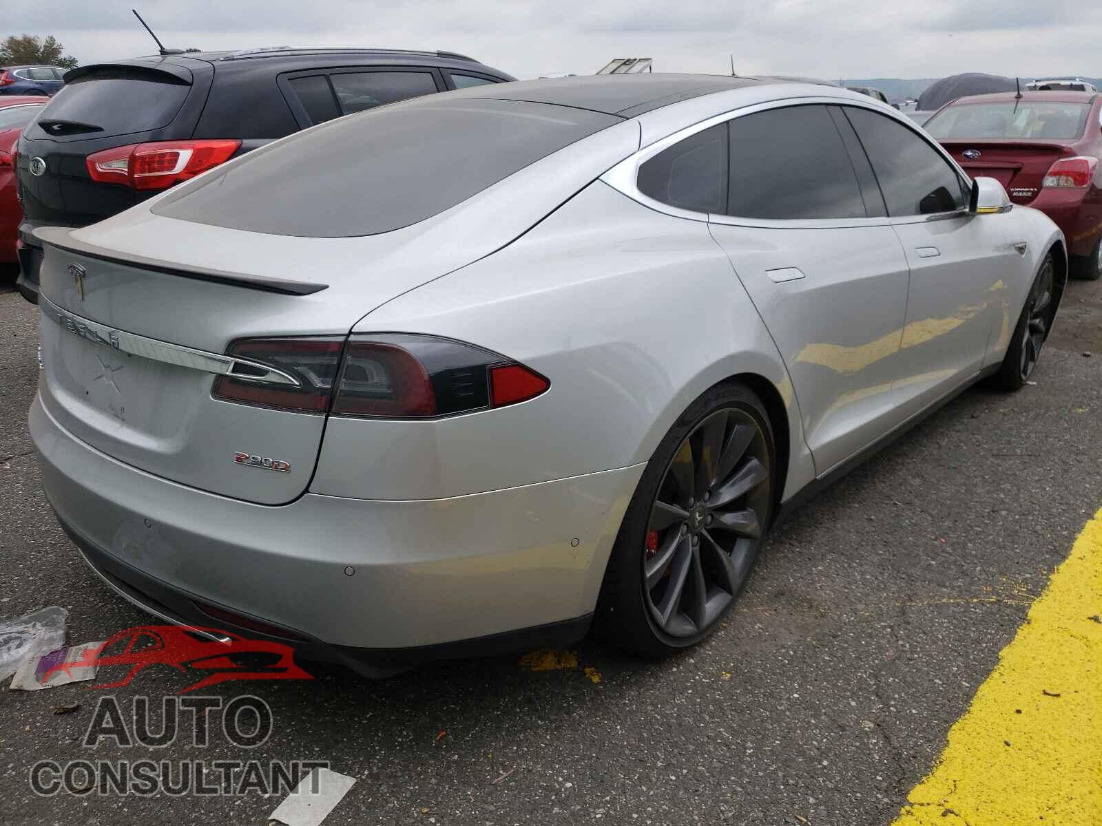 TESLA MODEL S 2016 - 5YJSA1E48GF131969