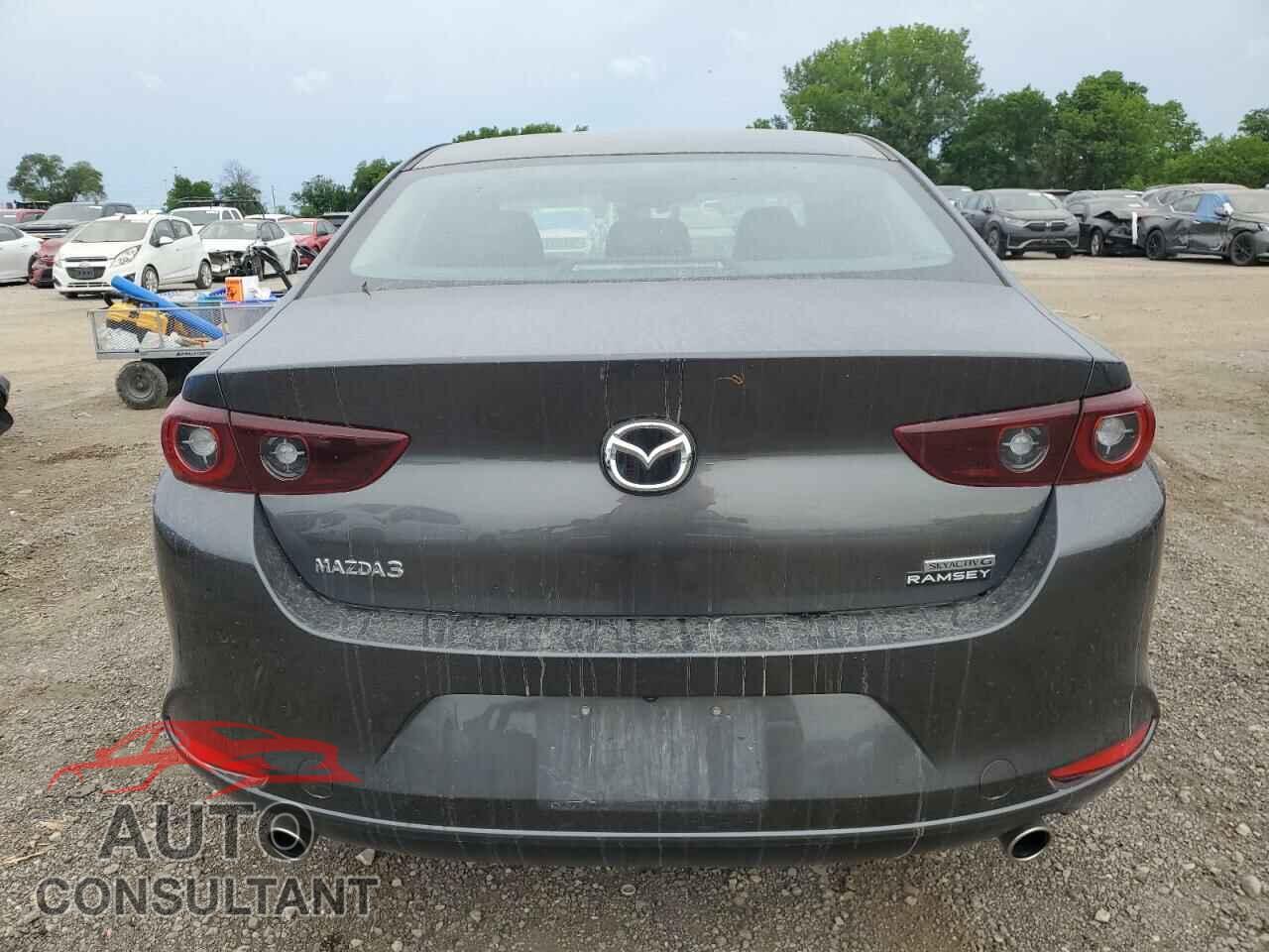 MAZDA 3 2023 - 3MZBPABM9PM367347