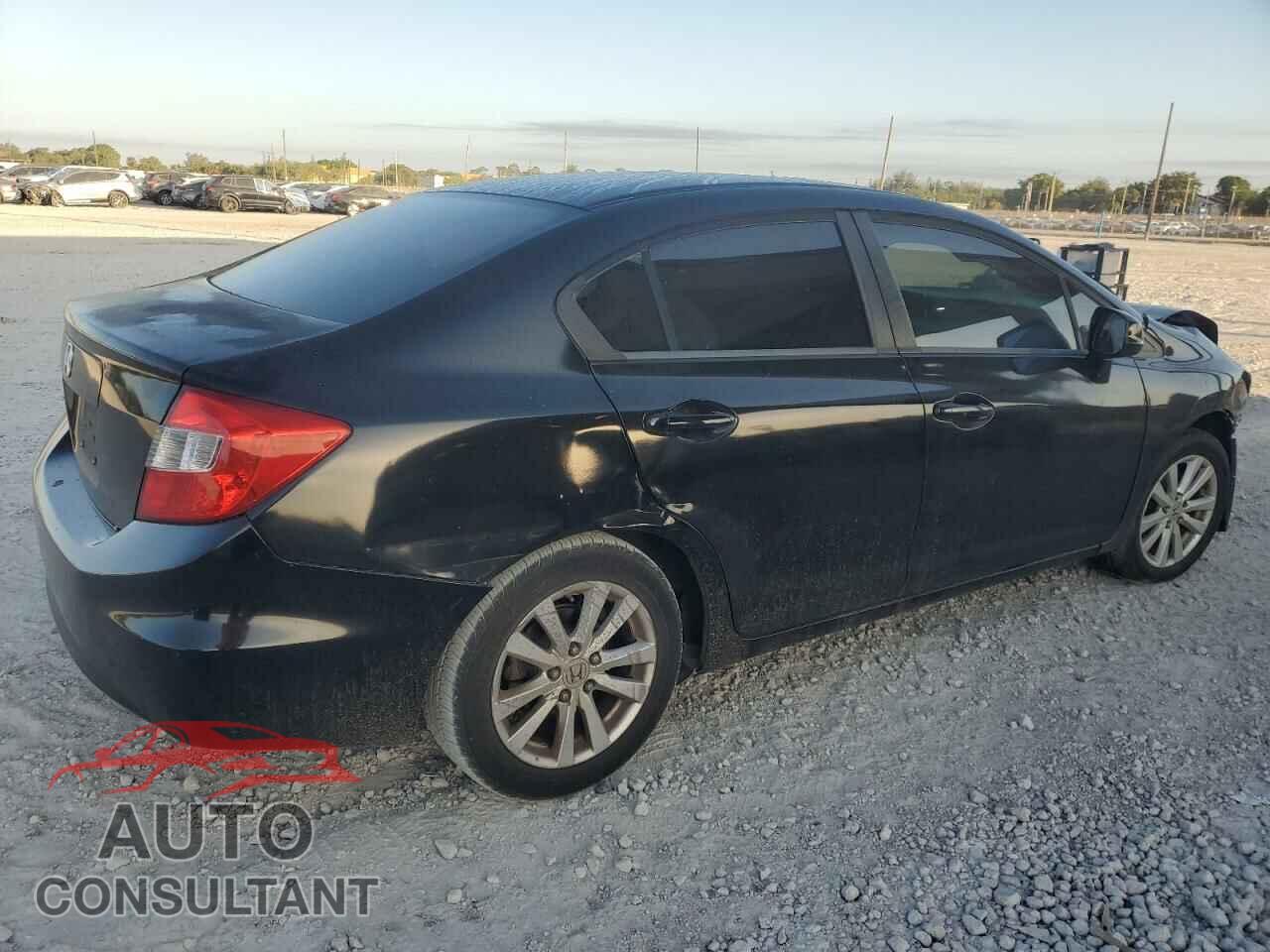 HONDA CIVIC 2012 - 2HGFB2F96CH542209