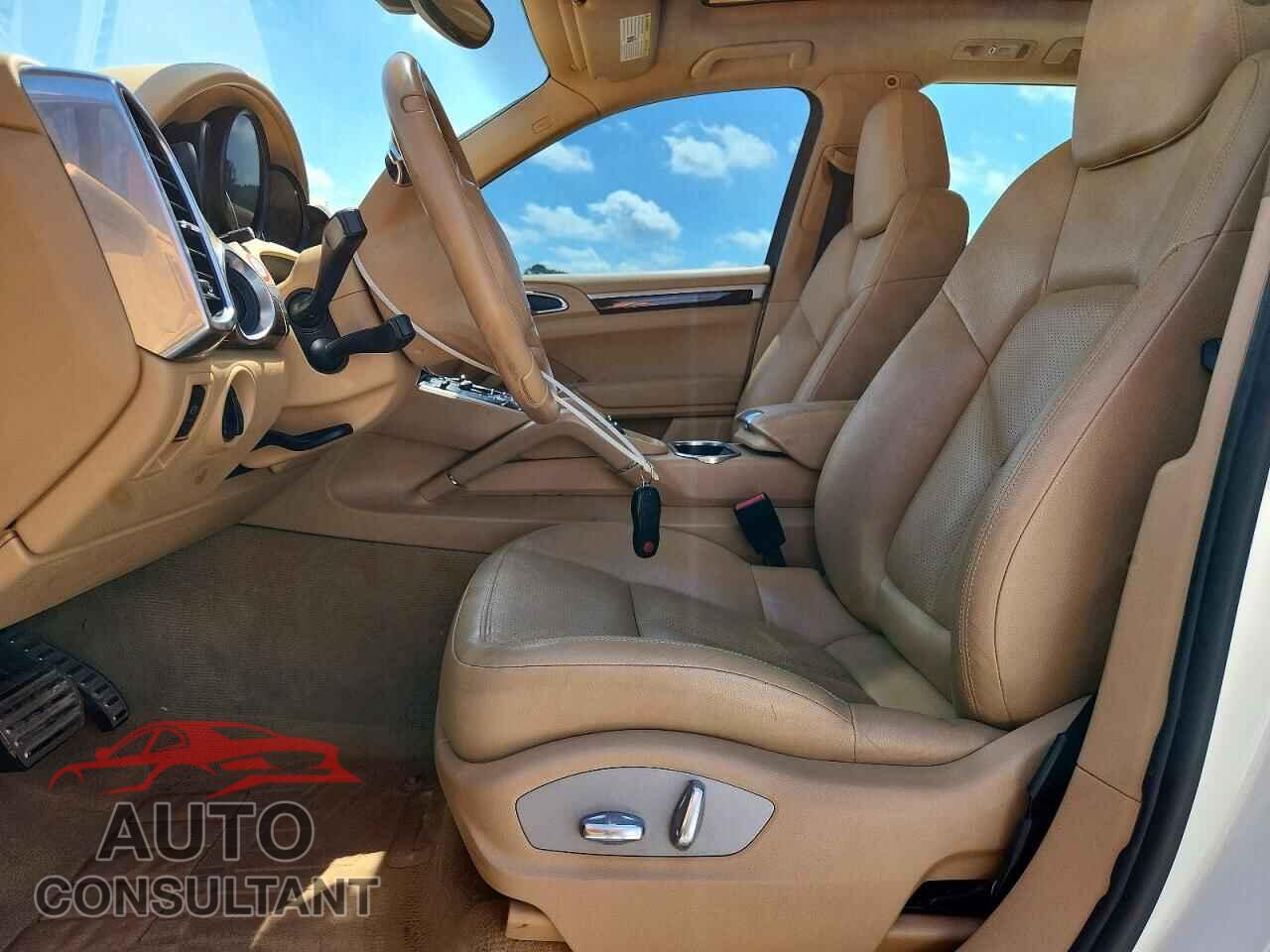 PORSCHE CAYENNE 2012 - WP1AB2A20CLA42907