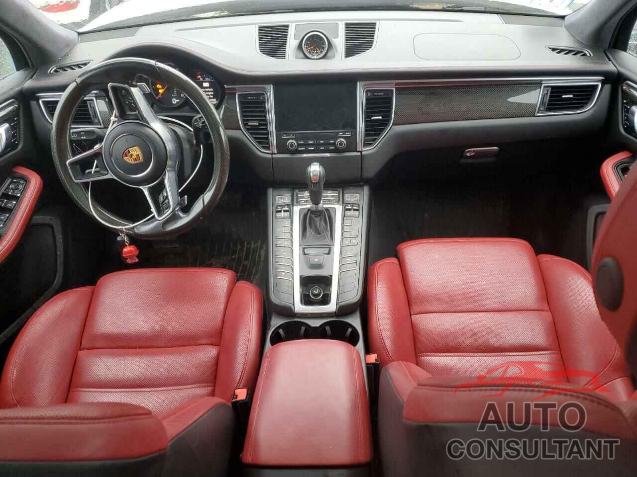 PORSCHE MACAN 2017 - WP1AF2A55HLB60232