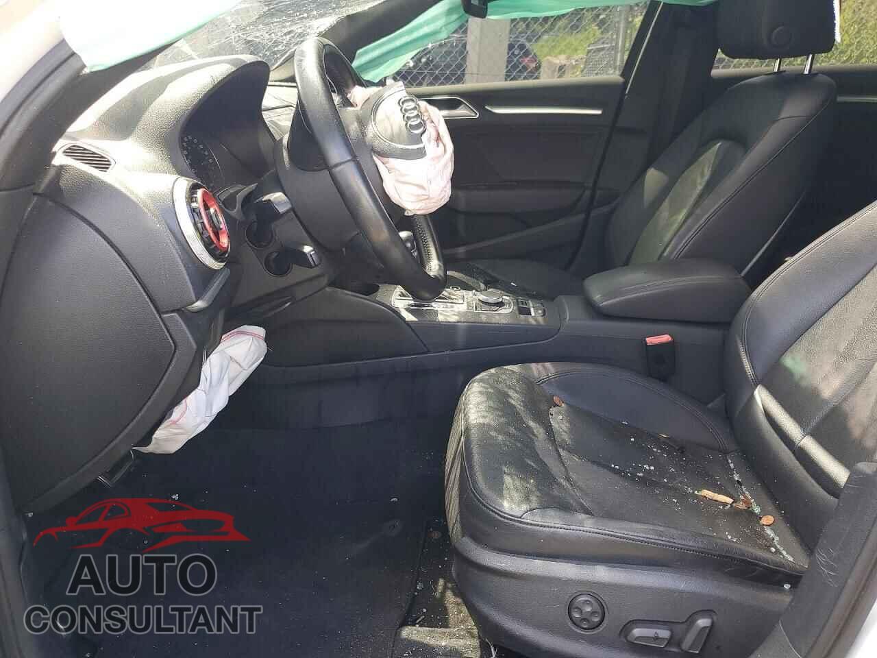 AUDI A3 2015 - WAUBFGFF4F1114398