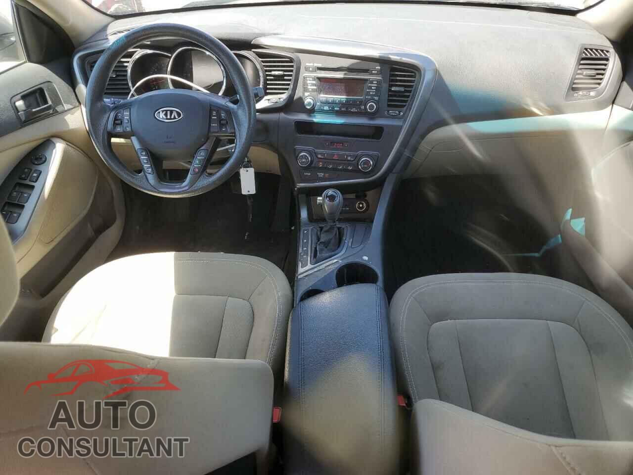 KIA OPTIMA 2011 - KNAGM4A77B5158666