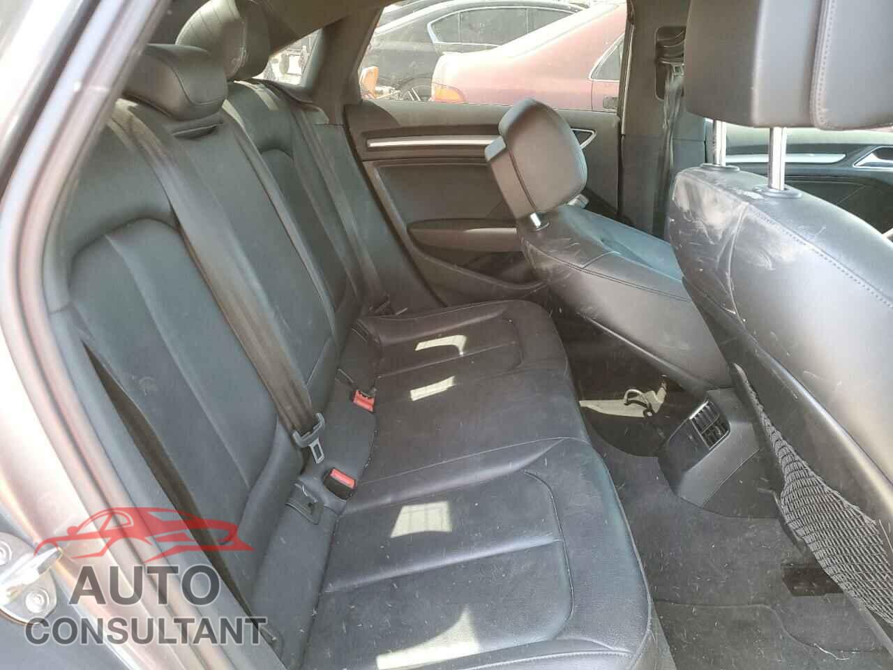 AUDI A3 2018 - WAUAUGFF9J1062079