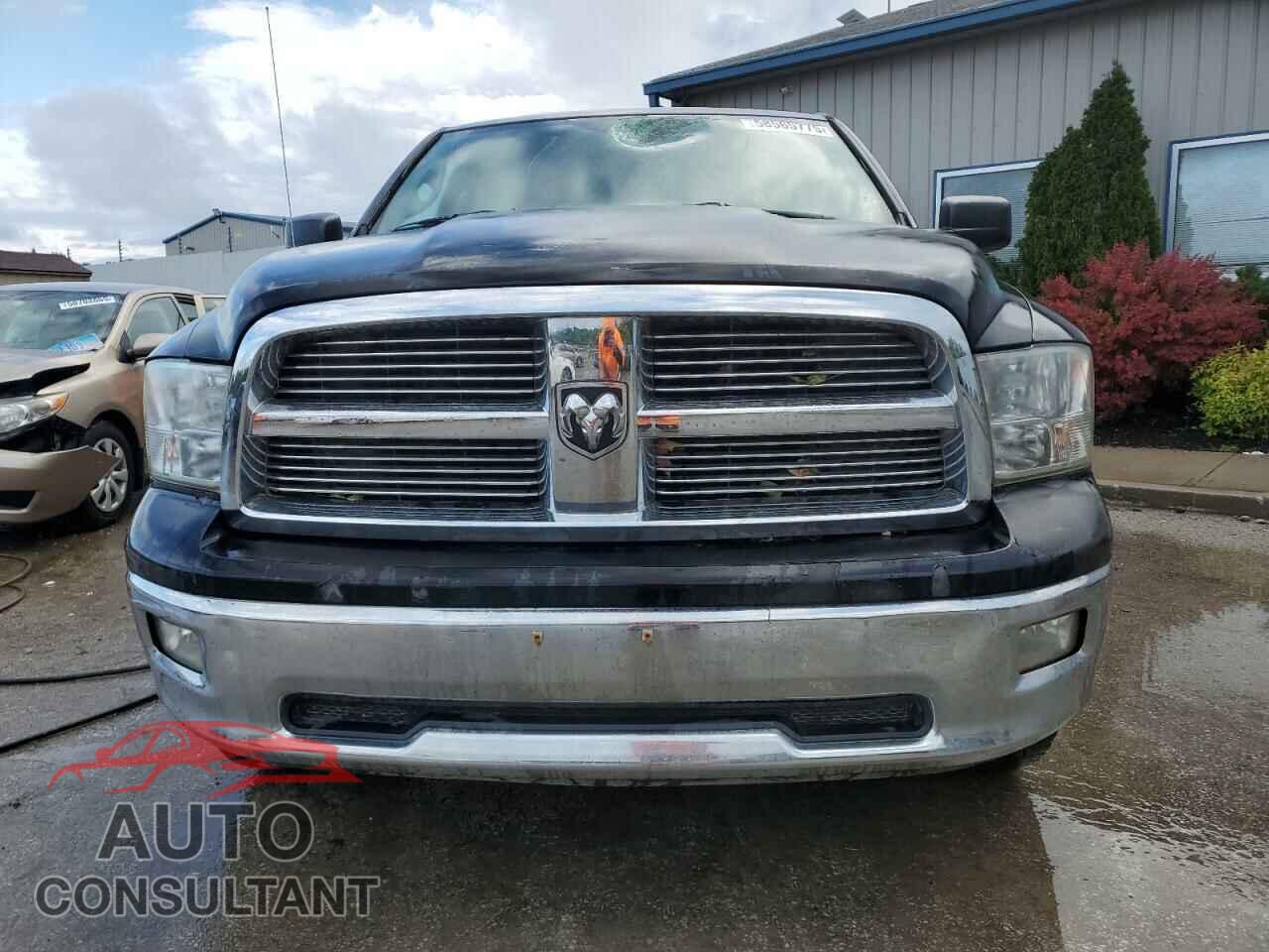 DODGE RAM 1500 2012 - 1C6RD7LT8CS218648