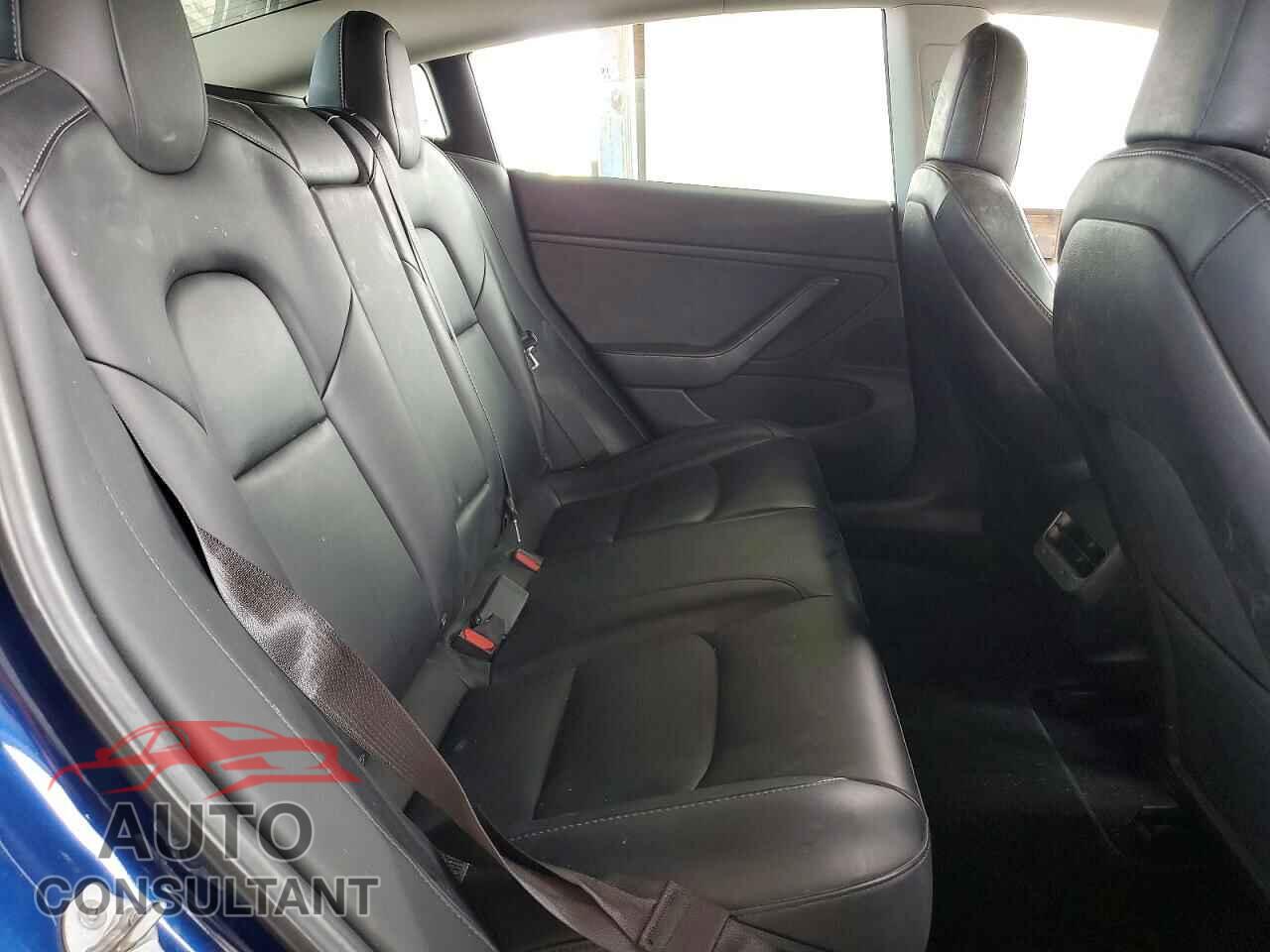 TESLA MODEL 3 2019 - 5YJ3E1EA4KF326328