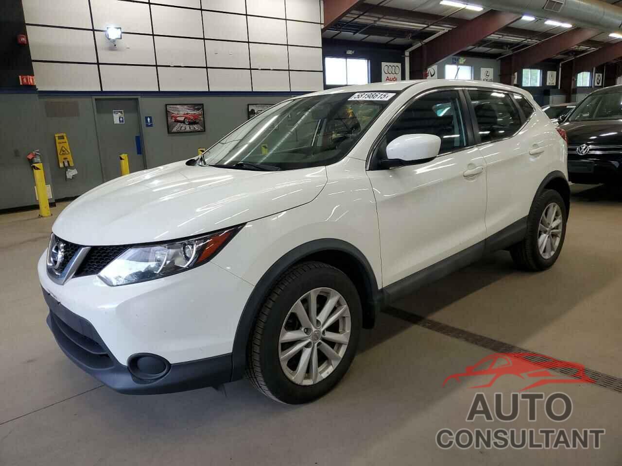 NISSAN ROGUE 2017 - JN1BJ1CR1HW112047