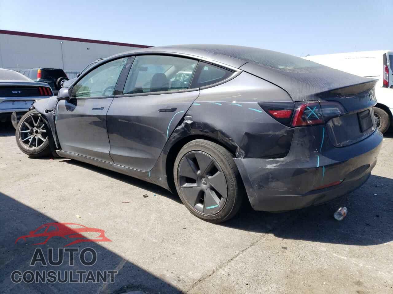 TESLA MODEL 3 2023 - 5YJ3E1EA7PF458524
