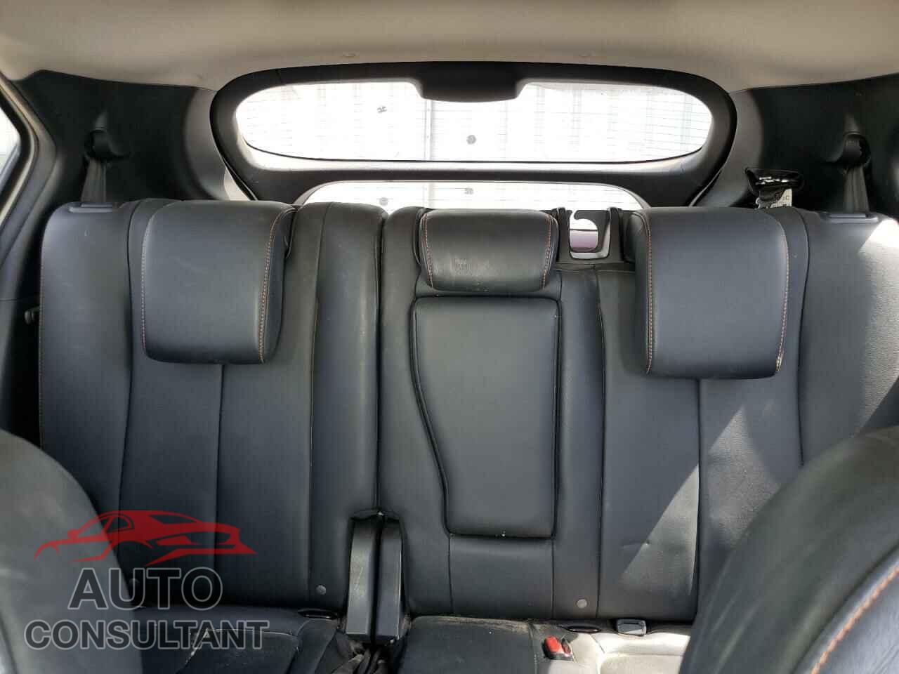 MITSUBISHI ECLIPSE 2018 - JA4AT5AA0JZ069181