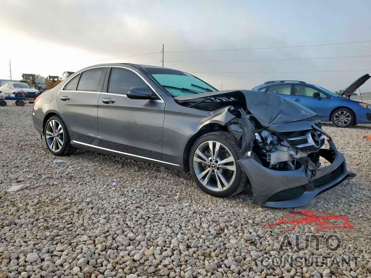 MERCEDES-BENZ C-CLASS 2018 - 55SWF4JB7JU263457