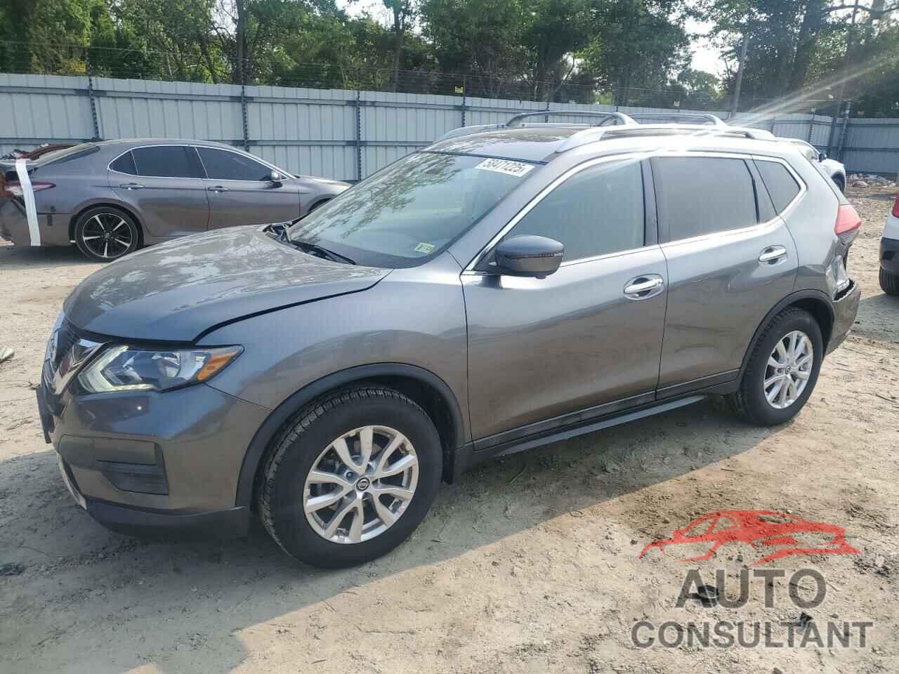 NISSAN ROGUE 2017 - 5N1AT2MT8HC764048