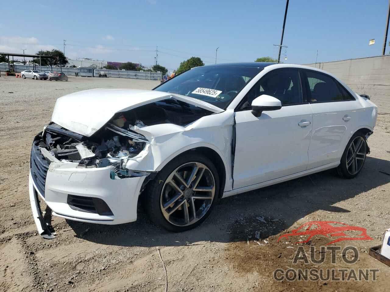 AUDI A3 2019 - WAUAUGFF3KA098593