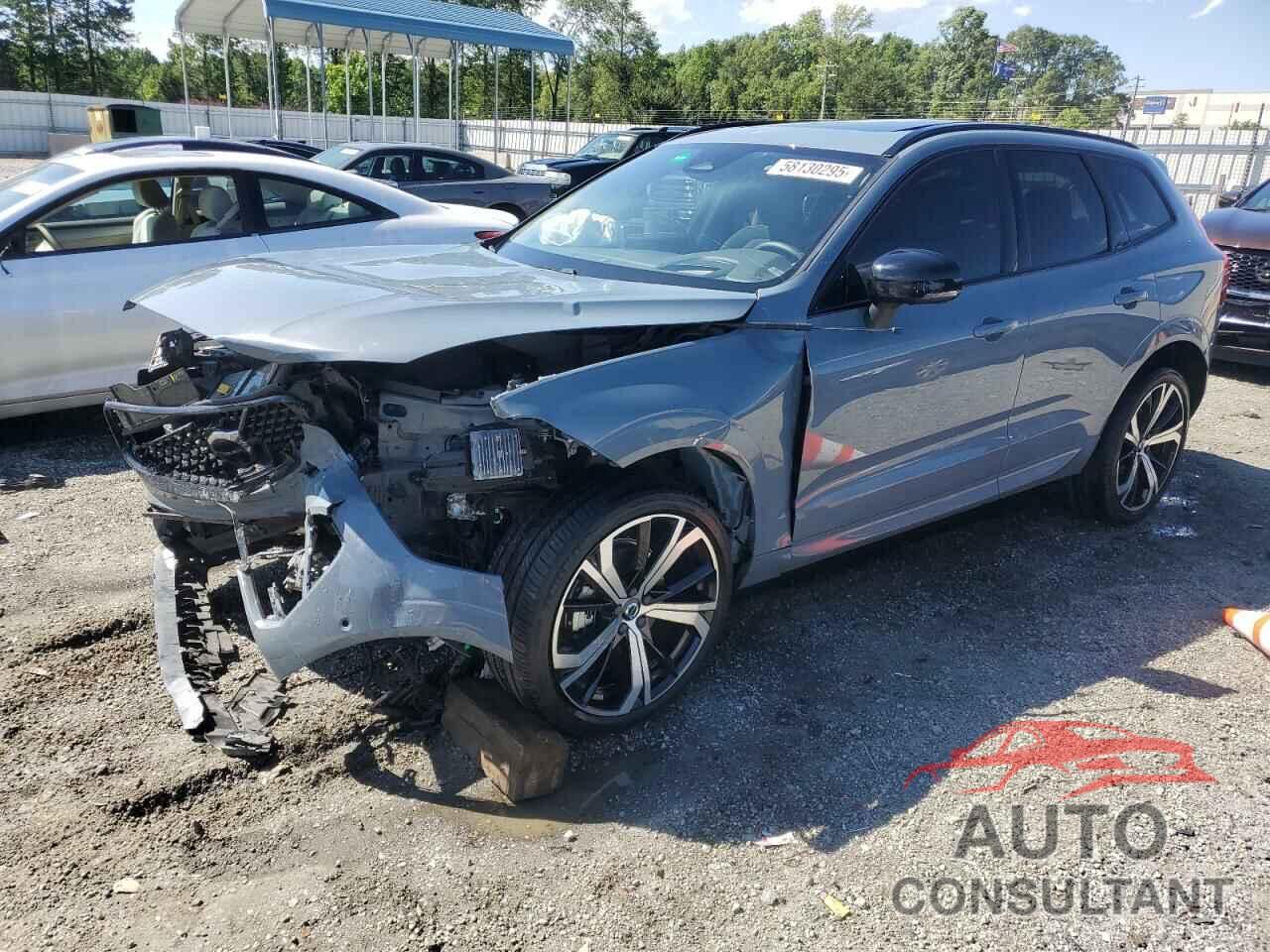 VOLVO XC60 B5 R- 2022 - YV4L12DMXN1964414