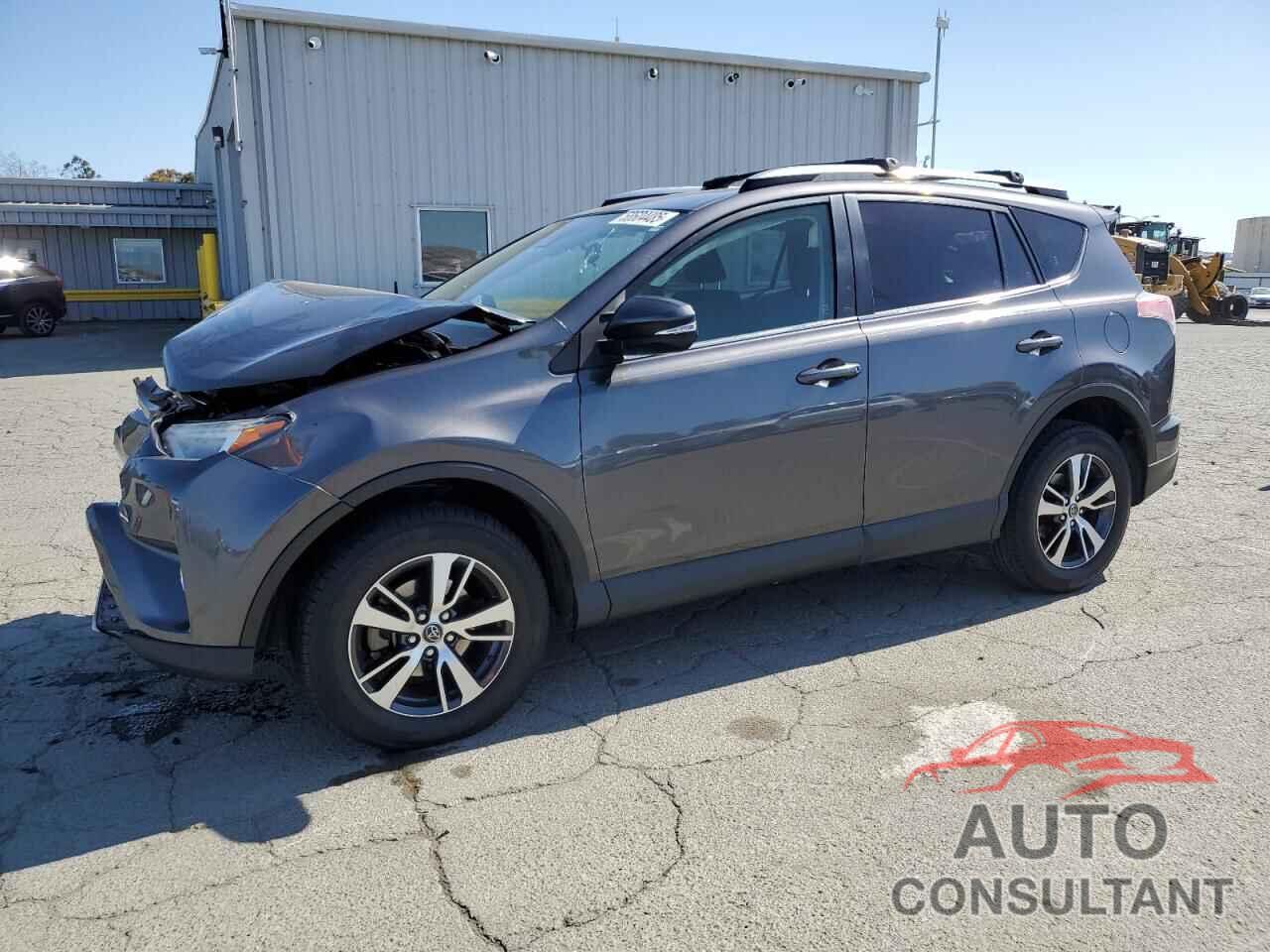 TOYOTA RAV4 2017 - JTMWFREV7HJ710665