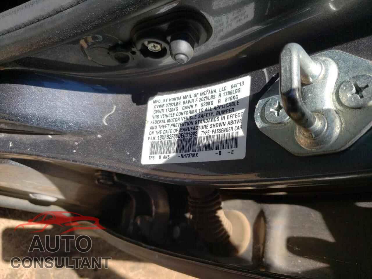HONDA CIVIC 2013 - 19XFB2F88DE031992
