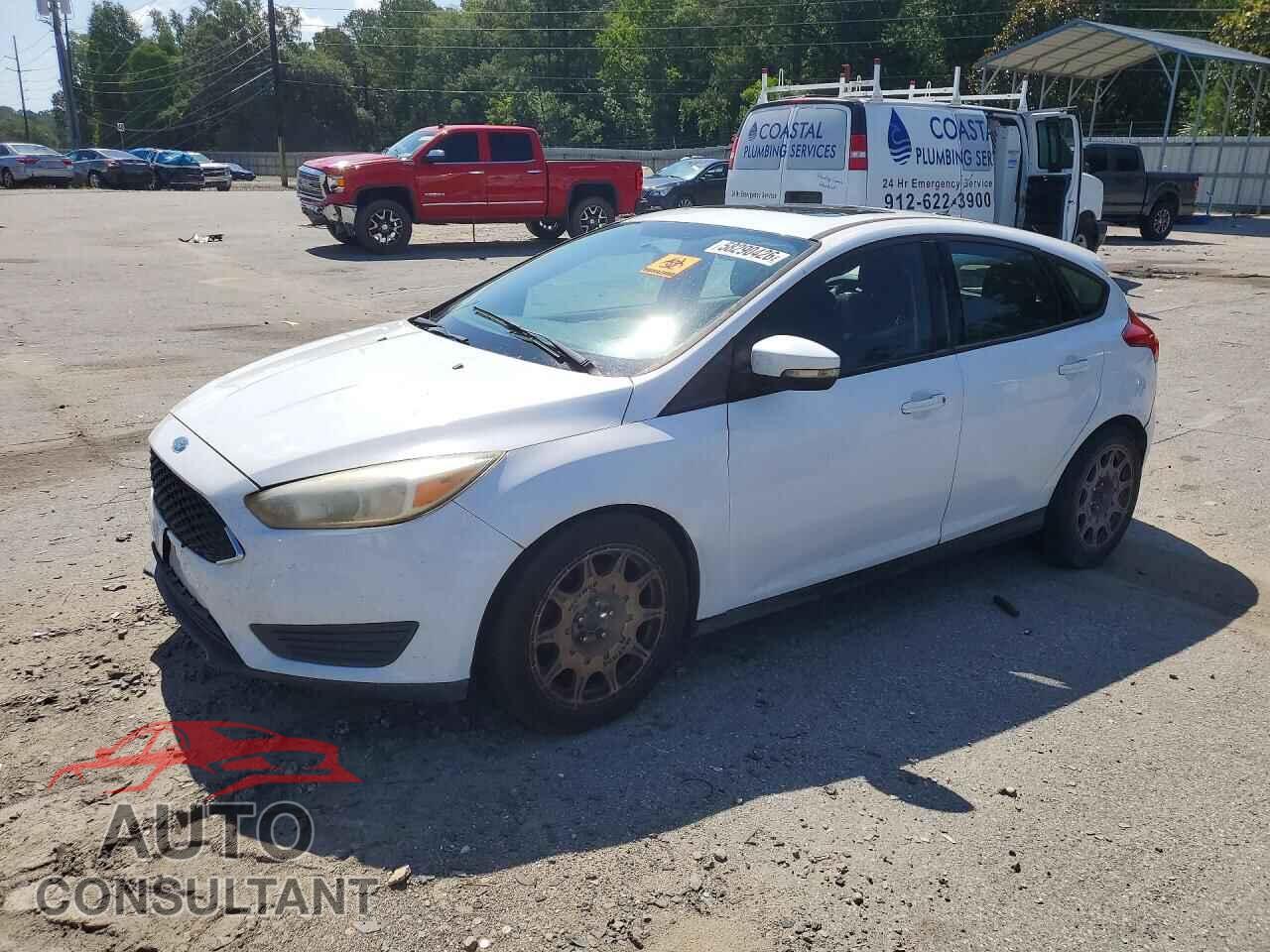 FORD FOCUS 2016 - 1FADP3K28GL204346