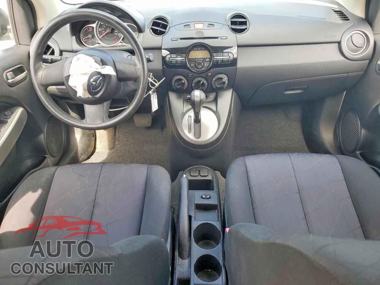 MAZDA 2 2014 - JM1DE1KZ9E0171826