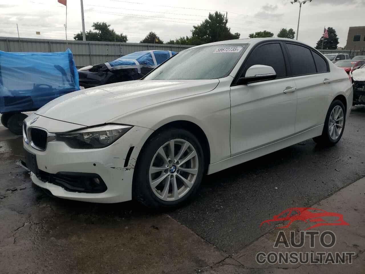 BMW 3 SERIES 2017 - WBA8A3C54HK691409