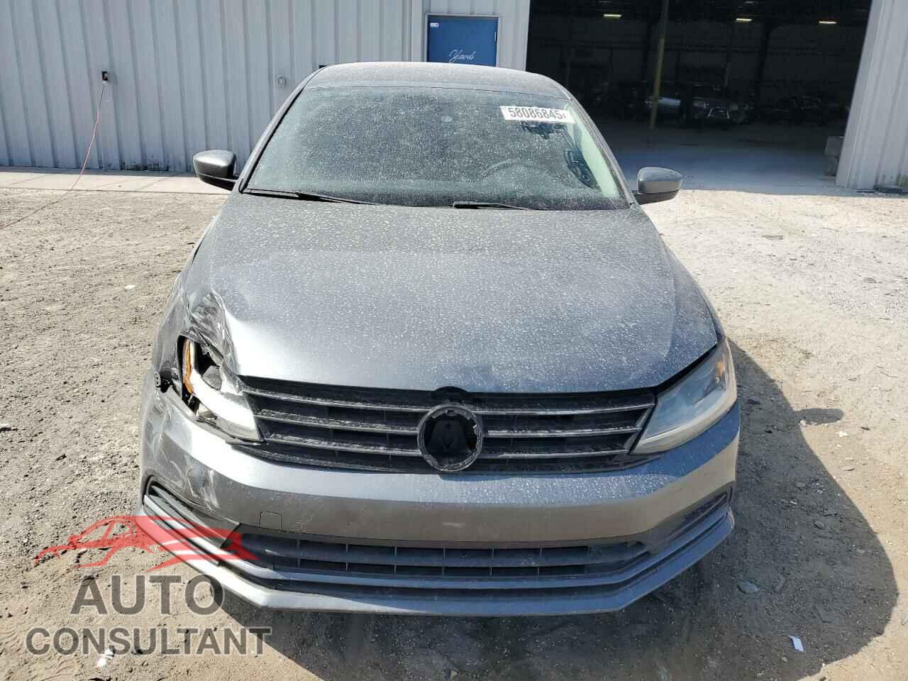 VOLKSWAGEN JETTA 2017 - 3VW2B7AJ8HM331773