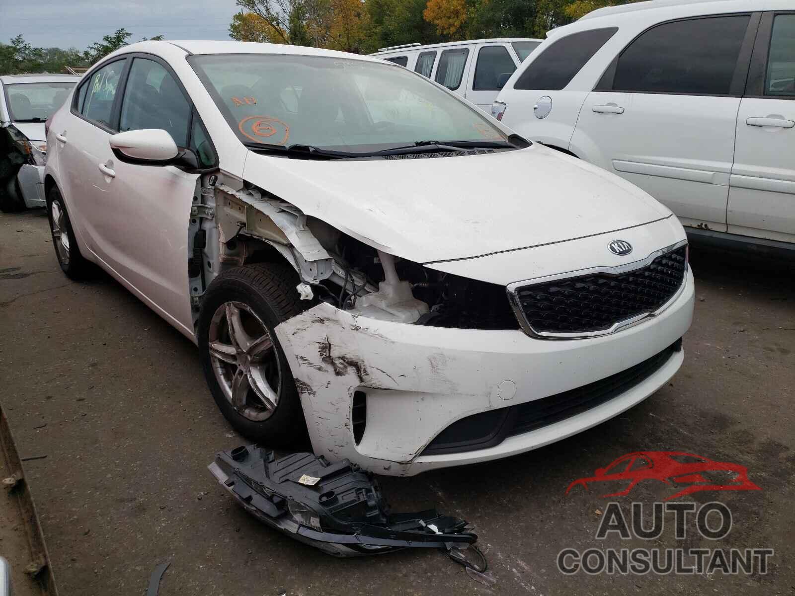 KIA FORTE 2018 - 3KPFK4A73JE237341