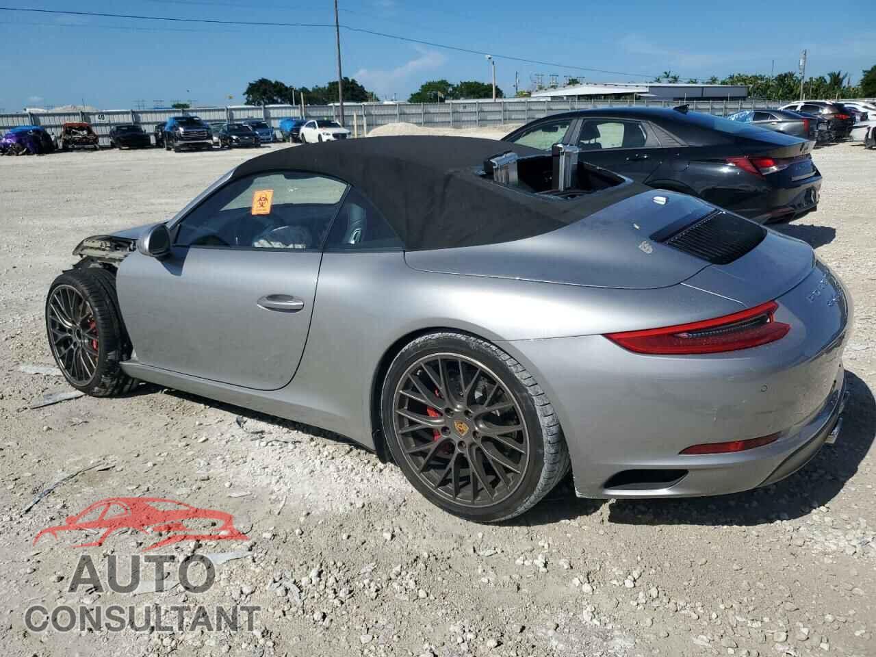 PORSCHE 911 2017 - WP0CB2A90HS155311