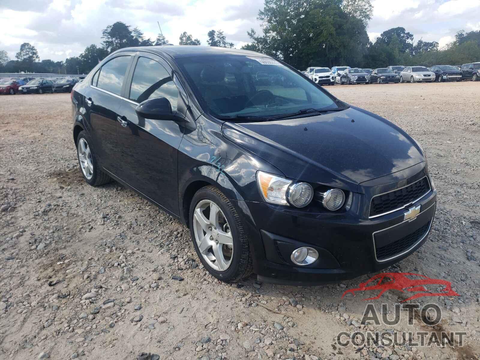 CHEVROLET SONIC 2016 - 1G1JE5SBXG4142773