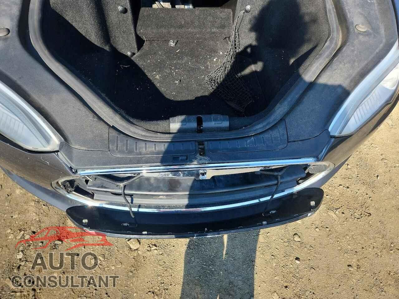 TESLA MODEL S 2016 - 5YJSA1E13GF131125