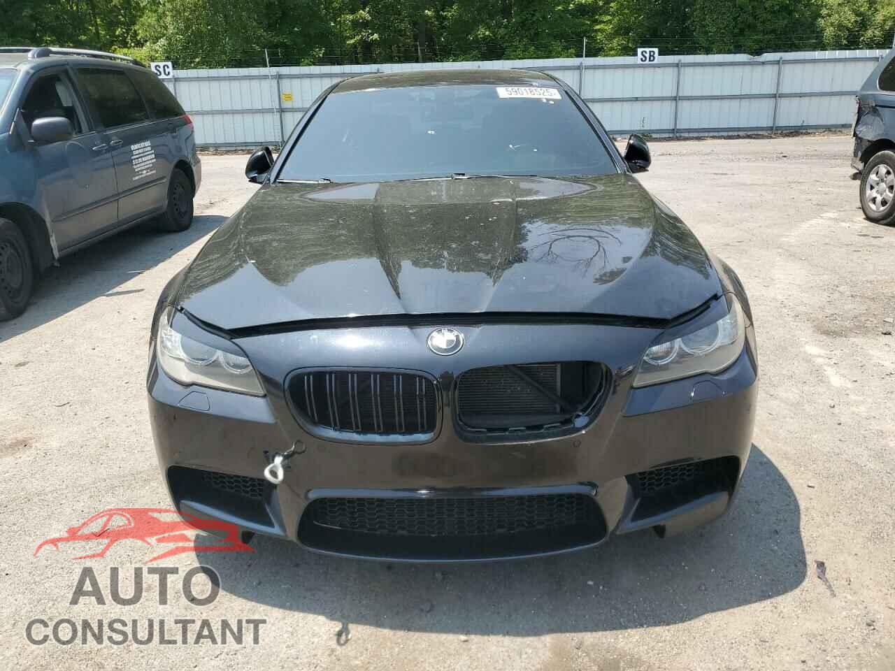 BMW M5 2013 - WBSFV9C55DD095833