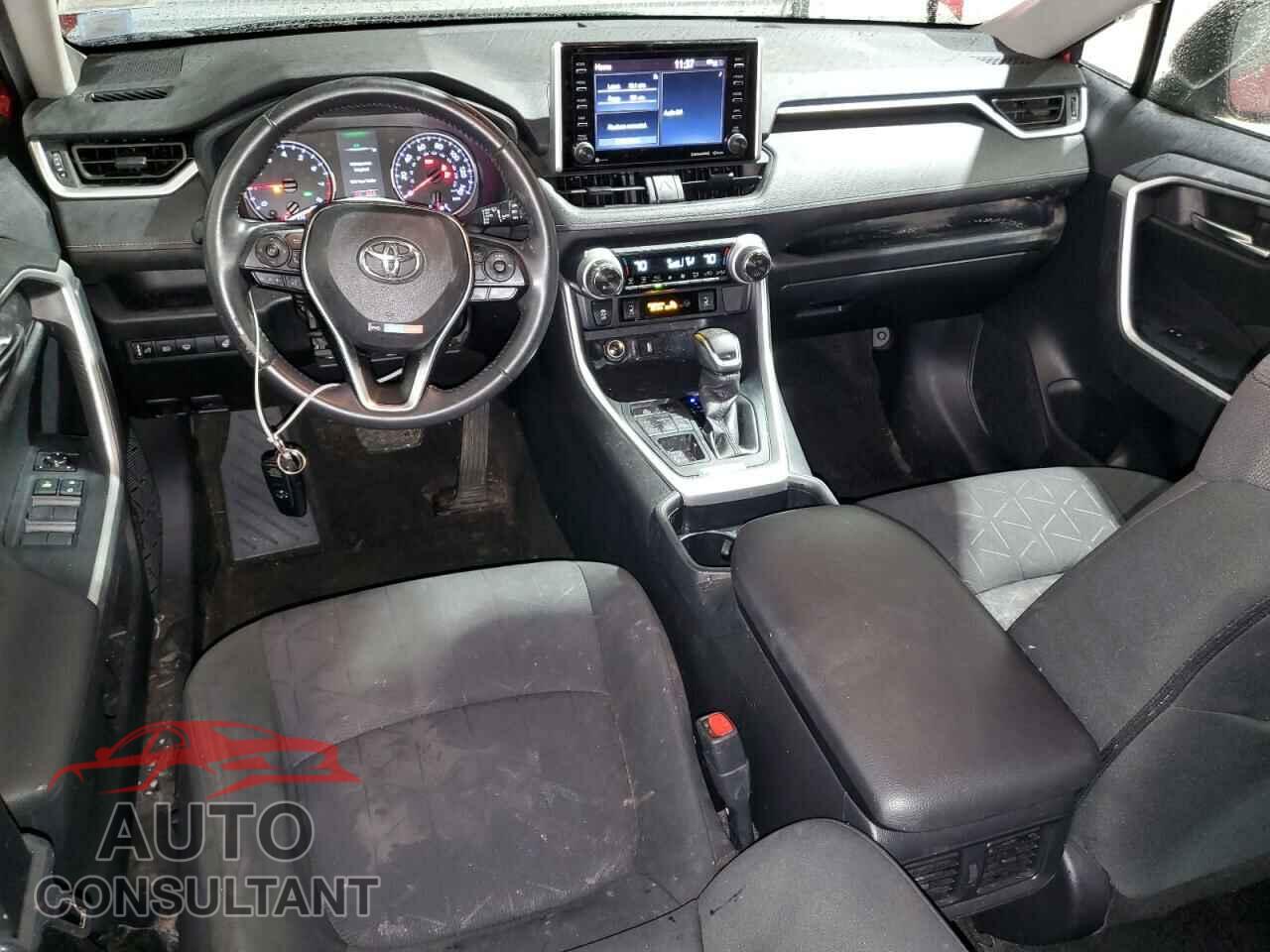 TOYOTA RAV4 2019 - JTMP1RFVXKD512587