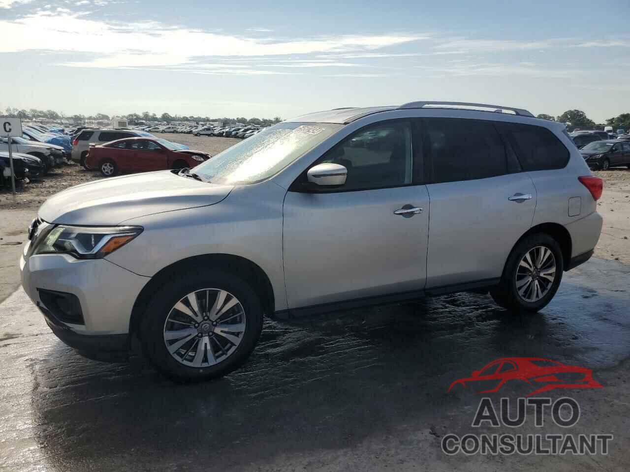 NISSAN PATHFINDER 2019 - 5N1DR2MM2KC606011