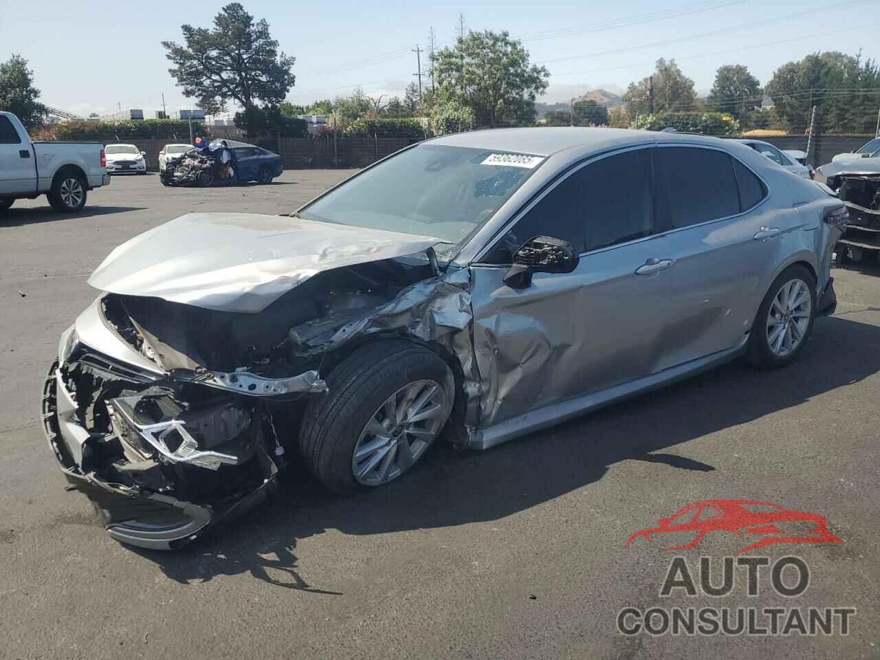 TOYOTA CAMRY 2023 - 4T1C11AKXPU803834
